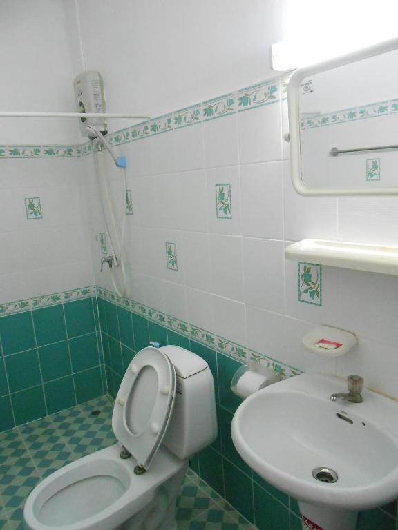 Chanthasom Guesthouse Ban Nongdouang Habitación foto